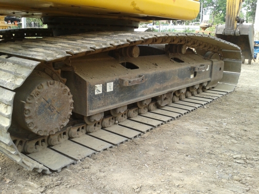 รถแบคโค komutsu pc200-8 ทำงาน 5812 ชั่วโมง