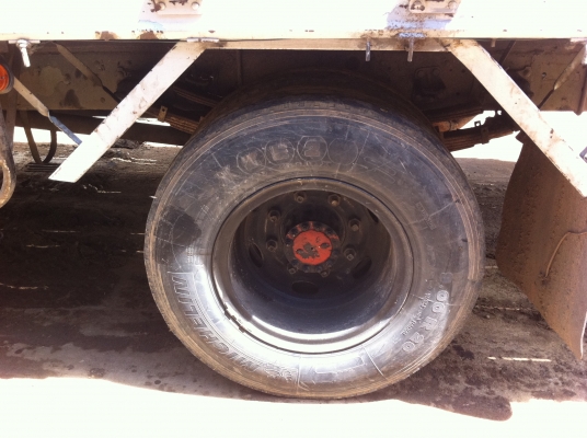 ขายรถบรรทุก 6 ล้อ ISUZU FRR กระบะคาร์โก้ เครื่อง 6BG1-175 แรงม้า ยางดี แอร์ เบรกทิฟฟี่ ทะเบียนพร้อมโอน