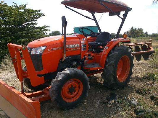 ขาย คูโบต้า 3608 สวยสีเดิมๆ เครื่องแน่น(มีรถส่งให้ราคาไม่แพง)