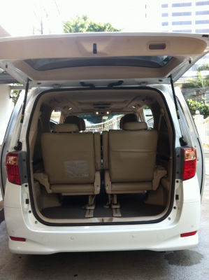 รถบ้านวิ่งน้อยขายด่วน.. Toyota Alphard 2.4 ปี2010