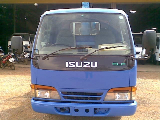 ขายรถอีซูซุ NKR ติดเครนทาดาโน่ท้องวี 2.2 ตัน 3 ปลอก สภาพสวย พร้อมใช้