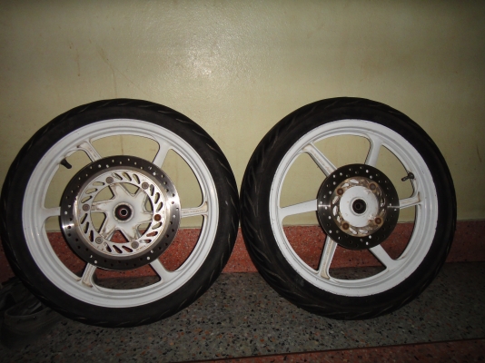 ขายล้อแม็ค cbr 150 พร้อมวิ่ง