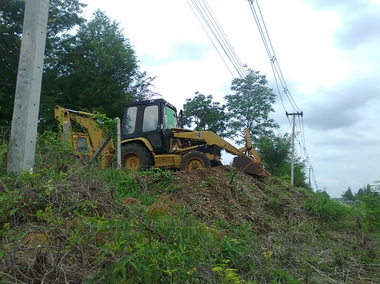 ขายด่วน  รถตักหน้า ขุดหลัง CAT 428 C รถสวย พร้อมใช้งาน มีทะเบียนครบ.