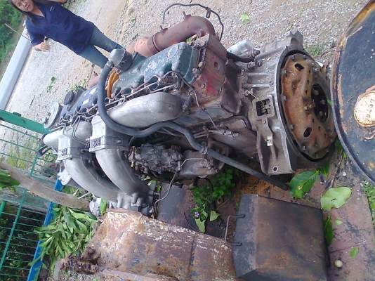 ขายด่วน เครื่องยนต์สิบล้อ HINO EK100 ตามสภาพ เครื่องหลวมต้องฟิตใหม่.