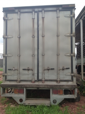 ขาย10 ล้อ เพลาเดียว Hino FL3H ปี 95 ยาว 7.50 เมตร (รถห้าง)