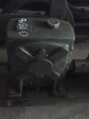 เกียร์ทด 1: 60 พร้อมมอเตอร์2 แรง3เฟส มีเบรคในตัว เกียร์ทด 1: 60 พร้อมมอเตอร์2 แรง3เฟส มีเบรคในตัว