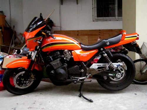 ลดราคา kawazaki zephyr 750 ทะเบียน แท้ กทม. พร้อมโอน เครื่อง su