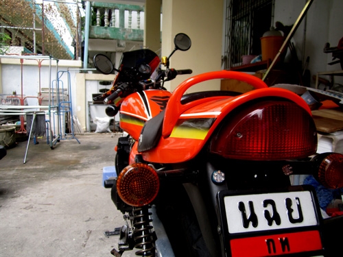 ลดราคา kawazaki zephyr 750 ทะเบียน แท้ กทม. พร้อมโอน เครื่อง su