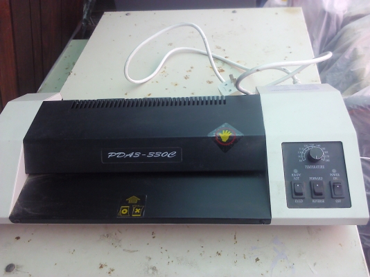 เครื่องเคลือบบัตรหลายฟั่งชั่น รุ่น PDA3 ขนาดใหญ่ได้ถึงA3 เครื่องเคลือบบัตรหลายฟั่งชั่น รุ่น PDA3 ขนาดใหญ่ได้ถึงA3