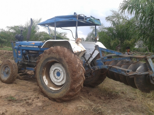 ขายรถไถฟอร์ด 77 T3 มีเล่ม พร้อมโอน ชุดปั้มหางเป็นของ6610( ผาน CMT)เครื่องฟิตใหม่ แรงดี ขายรถไถฟอร์ด 77 T3 มีเล่ม พร้อมโอน ชุดปั้มหางเป็นของ6610( ผาน CMT)เครื่องฟิตใหม่ แรงดี