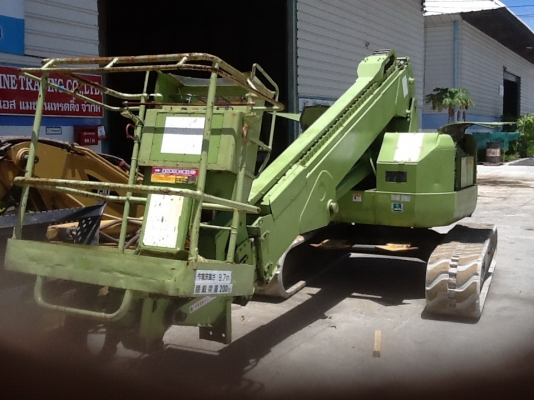 ขายรถกระเช้า  HITACHI  HX99B สภาพดีค่ะ ไม่เก่าเลย สนใจติดต่อเจี๊ยบเลยค่ะ 087-3310254 ค่ะ