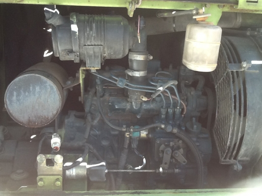 ขายรถกระเช้า  HITACHI  HX99B สภาพดีค่ะ ไม่เก่าเลย สนใจติดต่อเจี๊ยบเลยค่ะ 087-3310254 ค่ะ