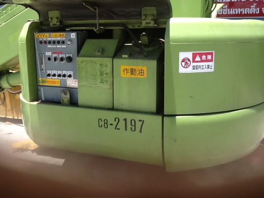 ขายรถกระเช้า  HITACHI  HX99B สภาพดีค่ะ ไม่เก่าเลย สนใจติดต่อเจี๊ยบเลยค่ะ 087-3310254 ค่ะ