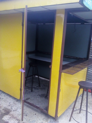 ซุ้มขายของ โครงสร้างทำด้วยเหล็กทั้งหมด เปิดออกขายของได้3ด้าน ซุ้มขายของ โครงสร้างทำด้วยเหล็กทั้งหมด เปิดออกขายของได้3ด้าน