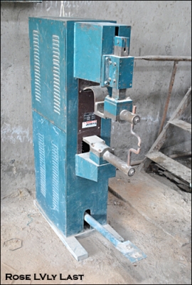 เครื่อง อาร์ค อาจิว SP-35 อาร์คสปอตรุ่นประหยัด สำหรับโรงงานอุตสาหกรรมขนาดเล็กและขนาดกลาง เครื่อง อาร์ค อาจิว SP-35 อาร์คสปอตรุ่นประหยัด สำหรับโรงงานอุตสาหกรรมขนาดเล็กและขนาดกลาง