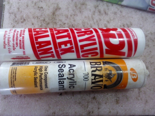 กาวอะคริลิค กันน้ำ ใช้ได้ทั้งภายนอก-ภายใน (มี 30 หลอด)