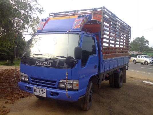 ขาย NPR 120 ฝาขาว ปี 39 ยาว 4.3  เฟืองF  เครื่องดี แชชซีสวย มีแอร์พร้อมครับ