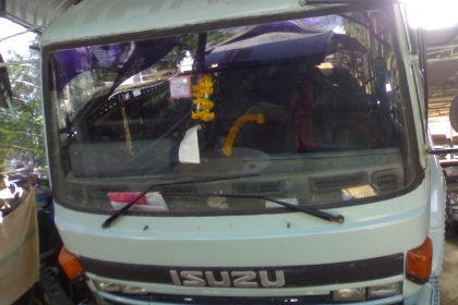 ขายด่วน 10 ล้อเพลาเดียว เจ้าของจัดไฟแนนท์รถเกี่ยวไม่ผ่าน เลยจะขายเทเลอร์ ขายด่วน 10 ล้อเพลาเดียว เจ้าของจัดไฟแนนท์รถเกี่ยวไม่ผ่าน เลยจะขายเทเลอร์