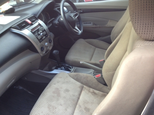 ขาย Honda city 2011  สีบรอนซ์  1500 cc. รถมือแรก สภาพสวย