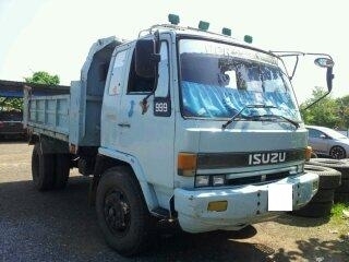 ขายหกล้อดั้ม Isuzu JCM เครื่อง 6BF1 ขนาด 170 แรง พร้อมใช้ครับ โทร 088-4501277 ตลอด 24 ชม.