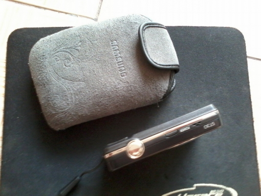 ขายกล้องตัวเล็กของซัมซุงครับ