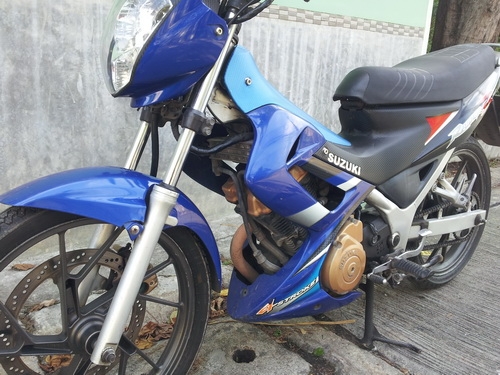 ขายซูซูกิ เรดเดอร์ 150 สตาร์ดเท้า