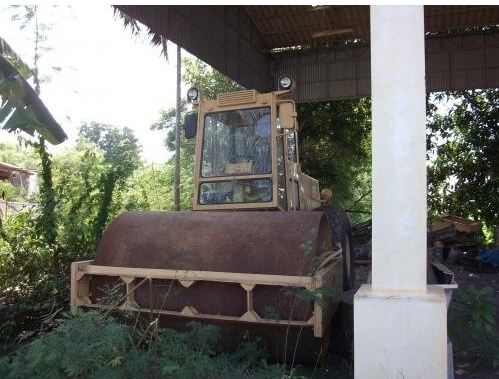 รถบดสั่นสะเทือน 2 เพลา STA MVV900 พร้อมเปลือกล้อหนาม 3 ชิ้น ยางใหม่ๆ 2 เส้น สภาพพร้อมใช้ เอกสารซื้อขายจากบริษัท รถบดสั่นสะเทือน 2 เพลา STA MVV900 พร้อมเปลือกล้อหนาม 3 ชิ้น ยางใหม่ๆ 2 เส้น สภาพพร้อมใช้ เอกสารซื้อขายจากบริษัท