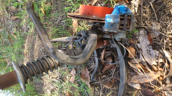 ขายชุดปั๊มพร้อมจานแปลงแล้ว ใส่HONDA ACCORD ปี93-94 มีโช๊คสตัสปรับเกลียวด้วย สนใจโทร 0915195549 เดี่ยวโมบาย