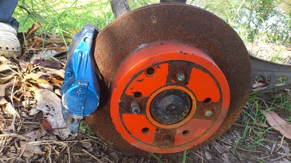 ขายชุดปั๊มพร้อมจานแปลงแล้ว ใส่HONDA ACCORD ปี93-94 มีโช๊คสตัสปรับเกลียวด้วย สนใจโทร 0915195549 เดี่ยวโมบาย