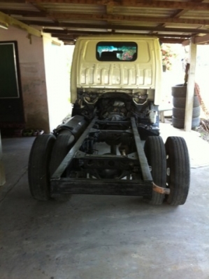 ขายหกล้อเครื่องแก้สแท้ 130 แรง สามารถต่อดั้มได้ พร้อมทะเบียนป้ายเล็ก