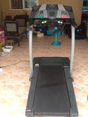 ขายเครื่องออกกำลังกายลู่วิ่งไฟฟ้าUSA