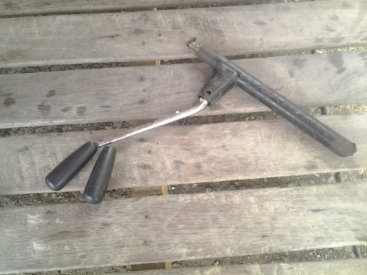 JOECLASSIC..ขายอะไหล่ดัทสันหลายรายการสนใจชิ้นไหนโทรสอบฤามได้เลย...