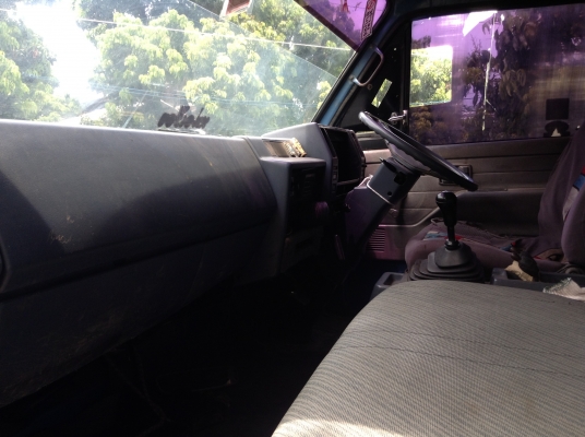 ISUZU ดั๊มพ์ ปี37