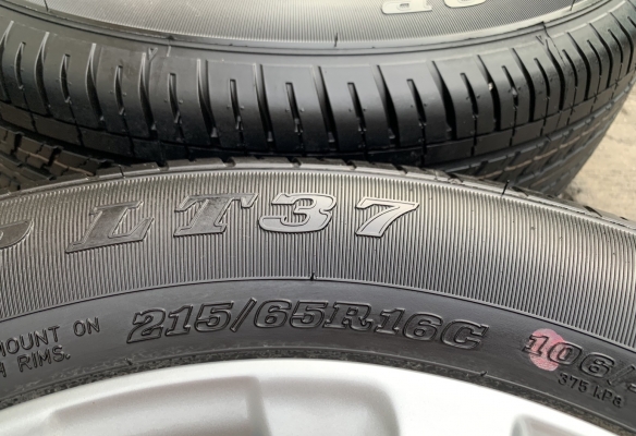 ล้อแม็กป้ายแดง 5รู114 Toyota Revo ขอบ 16 พร้อมยางป้ายแดง 215-65-16 Dunlop ปี 19 สวยกริ๊บ