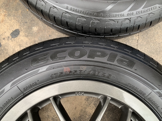 ล้อแม็ก 4รู100 FOX Germany ขอบ 14 สีเทากัน พร้อมยาง 175-65-14 Bridgestone ปี 19 สวยๆ