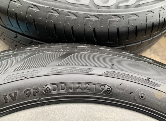 ล้อแม็ก 4รู100 FOX Germany ขอบ 14 สีเทากัน พร้อมยาง 175-65-14 Bridgestone ปี 19 สวยๆ