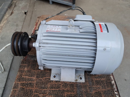 มอเตอร์ MITSUBISHI 5 HP /3.7 kw  ไฟ 220