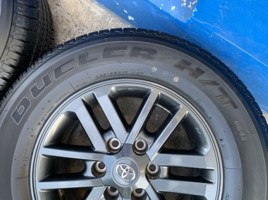 ล้อแม็ก Toyota Fortuner BMC (สีดำ) MidnightShine ขอบ 17 พร้อมยางป้ายแดง 265-65-17 Bridgestone ปี 19 สีแท้