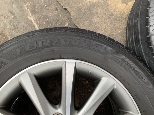 ล้อแม็ก Toyota Camry Hibrid ขอบ 16 แถมยาง 215-60-16 Bridgestone ปี 16