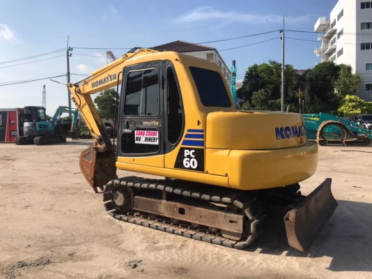 KOMATSU PC60-7 นำเข้าจากญี่ปุ่น รถปี2000 ใช้งานเพียง6พันกว่าชม.