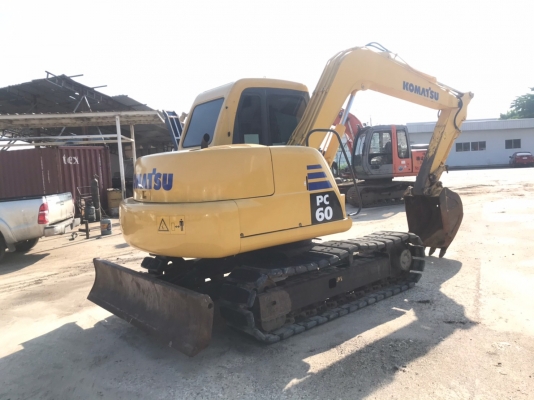 KOMATSU PC60-7 นำเข้าจากญี่ปุ่น รถปี2000 ใช้งานเพียง6พันกว่าชม.