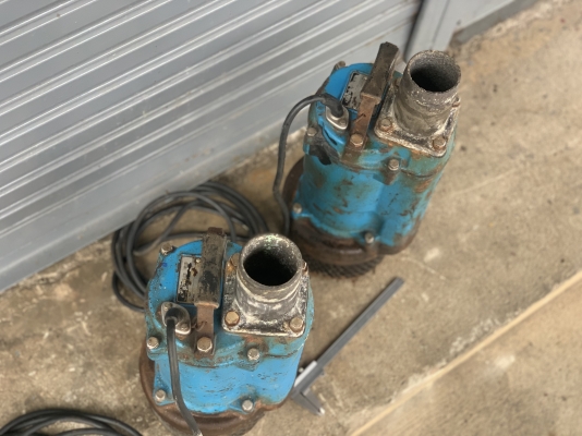 ขายปั๊มน้ำแบบจุ่ม(ไดโว่) Tsurumi pump 2HP. 380V made in Japan รุ่น KTZ ขนาดท่อ 3นิ้ว สภาพสวยใหม่มาก 