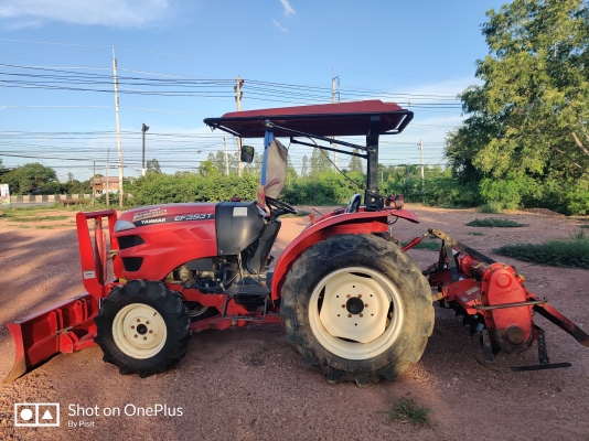 รถไถยันม่าร์39แรง รถสวยสภาพดีพร้อมอุปกรณ์หน้าและหลังครับ รถไถยันม่าร์39แรง รถสวยสภาพดีพร้อมอุปกรณ์หน้าและหลังครับ