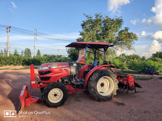 รถไถยันม่าร์39แรง รถสวยสภาพดีพร้อมอุปกรณ์หน้าและหลังครับ รถไถยันม่าร์39แรง รถสวยสภาพดีพร้อมอุปกรณ์หน้าและหลังครับ