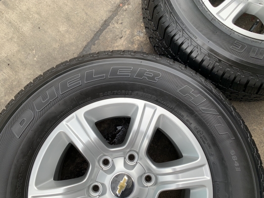 ล้อแม็กป้ายแดง Chevrolet Colorado ตัวสูง ขอบ 16 พร้อมยางป้ายแดง 245-70-16 Bridgestone ปี 19 สวยกริ๊บ