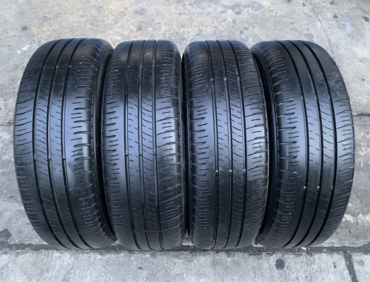 ล้อแม็ก Mazda 2 Skyativ ขอบ 15 สีดำ มิดไนท์ พร้อมยาง 185-65-15 Dunlop ปลายปี 17 สภาพดี