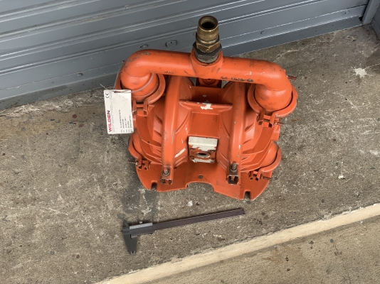 ขายปั๊มไดอะแฟรม Wilden Pump made in USA. ขนาด 1.5นิ้ว สภาพสวยแทบไม่เคยใช้งาน ดูดแรง พร้อมใช้งาน ราคา 9,000 บาท