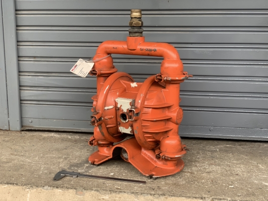 ขายปั๊มไดอะแฟรม Wilden Pump made in USA. ขนาด 1.5นิ้ว สภาพสวยแทบไม่เคยใช้งาน ดูดแรง พร้อมใช้งาน ราคา 9,000 บาท