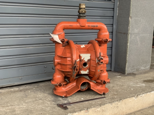 ขายปั๊มไดอะแฟรม Wilden Pump made in USA. ขนาด 1.5นิ้ว สภาพสวยแทบไม่เคยใช้งาน ดูดแรง พร้อมใช้งาน ราคา 9,000 บาท