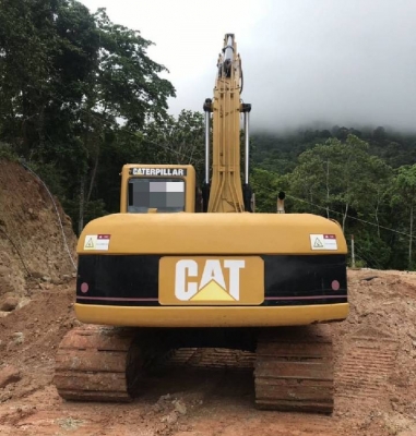 ขายรถแบคโฮ CAT320C ขายรถแบคโฮ CAT320C